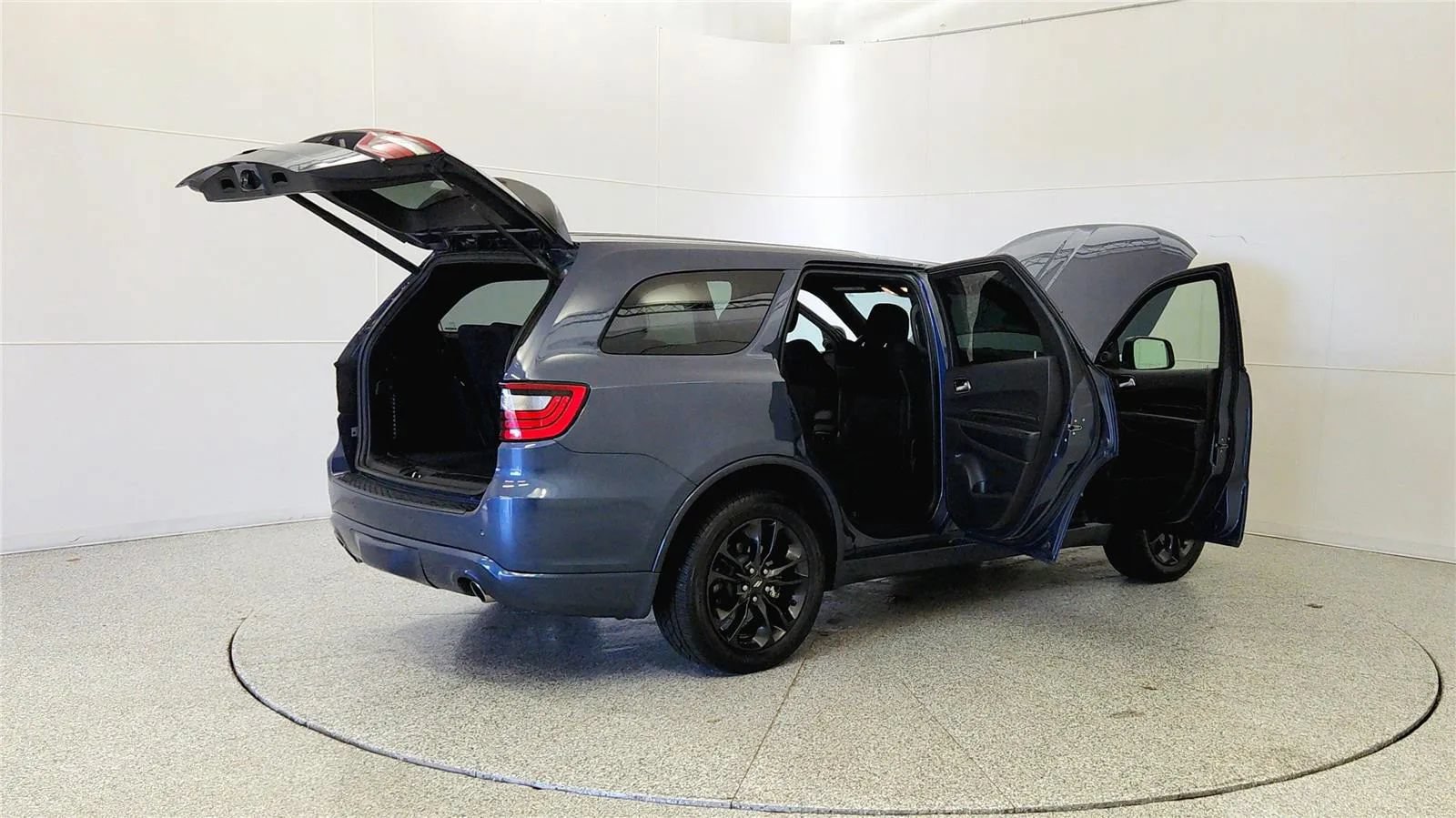 Used 2021 Dodge Durango SXT AWD/4WD image 12