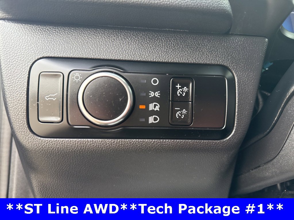 Used 2023 Ford Escape ST-Line w/ Tech Pack #1 image 26