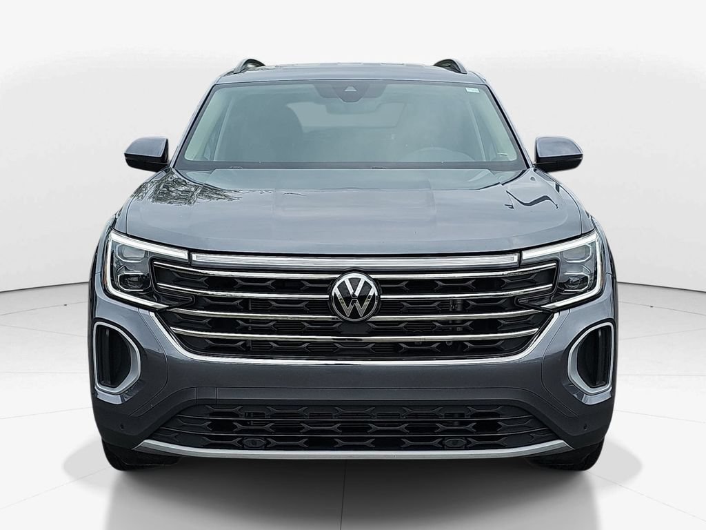 Used 2025 Volkswagen Atlas SE FWD image 12