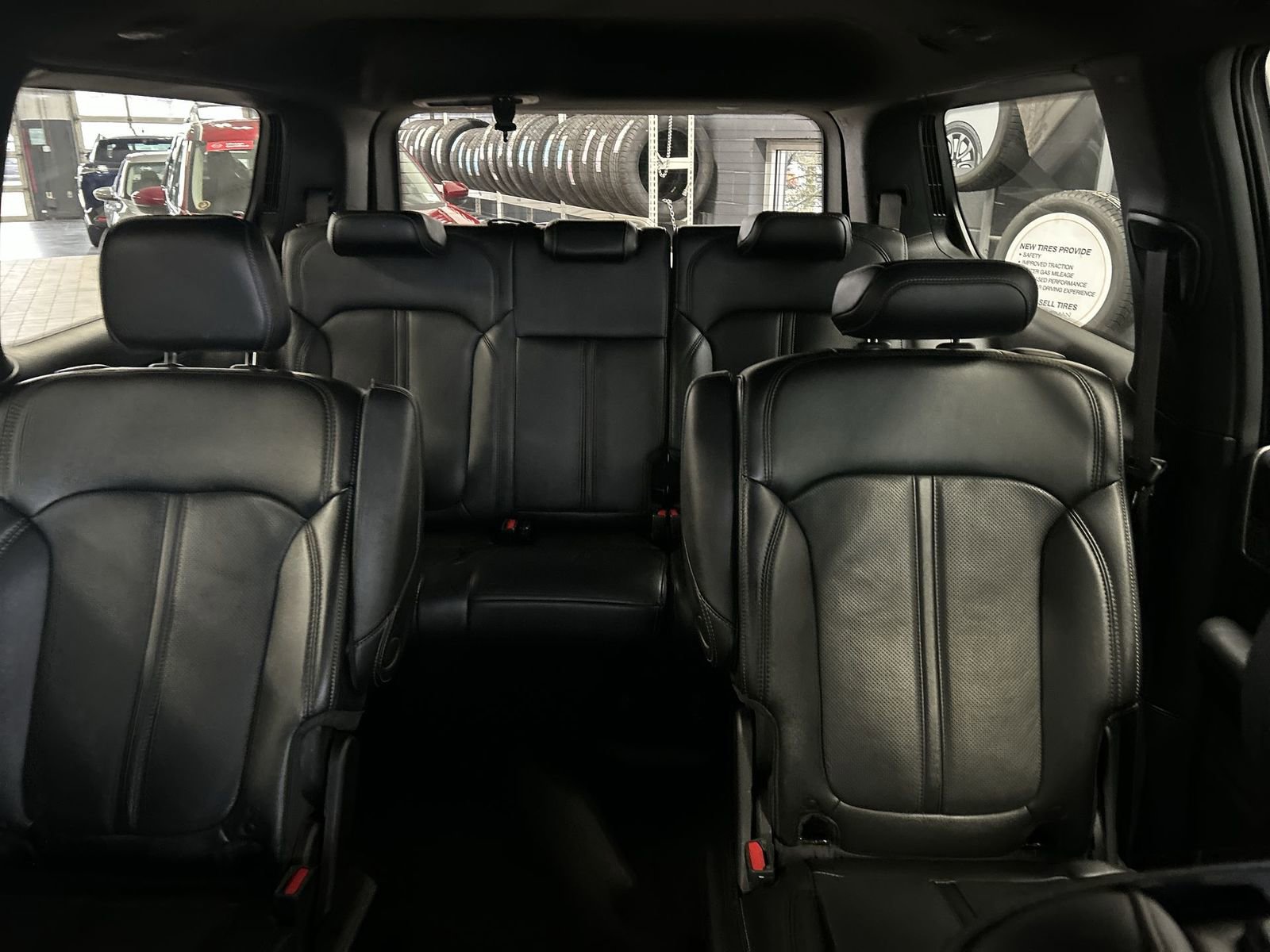 Used 2024 Jeep Wagoneer Series II AWD/4WD image 26