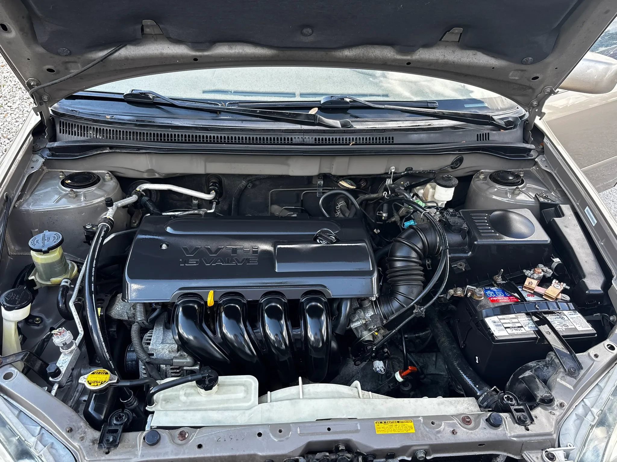 Used 2004 Toyota Corolla LE image 21