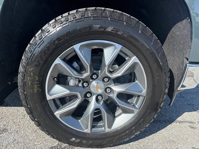 New 2026 Chevrolet Silverado 1500 LT w/ Z71 Off-Road Package image 9
