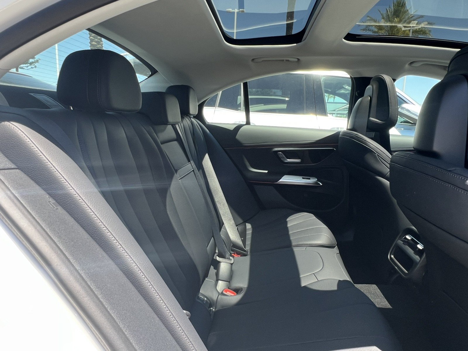 New 2026 Mercedes-Benz E 350 Sedan image 18