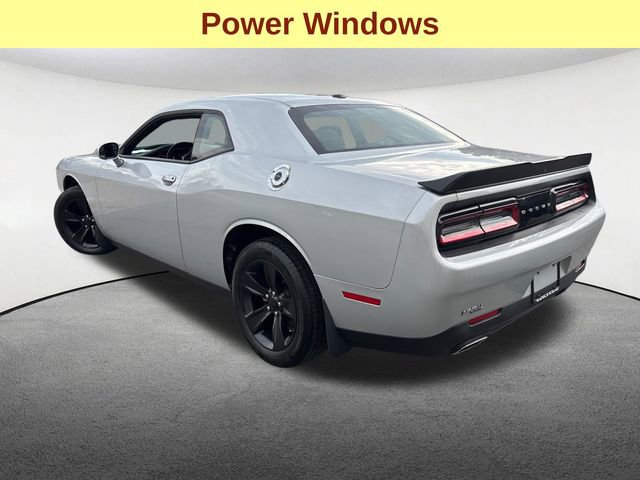 Used 2023 Dodge Challenger SXT image 10