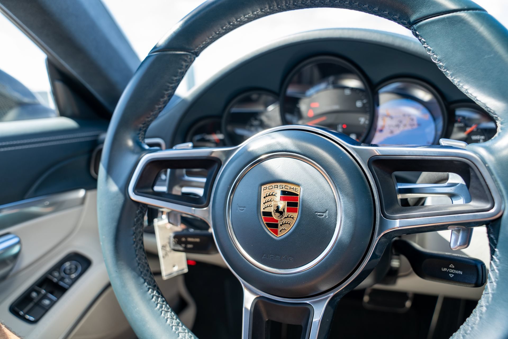 Used 2017 Porsche 911 Carrera RWD image 26