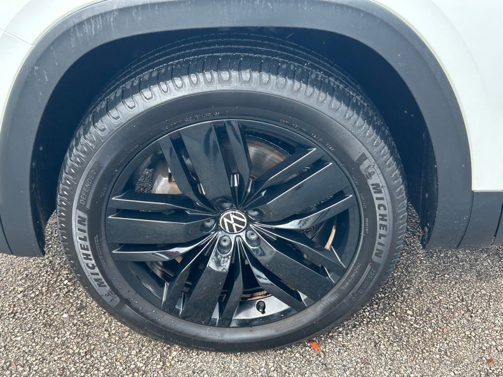 Used 2021 Volkswagen Atlas SEL Premium AWD/4WD image 16