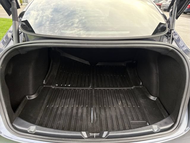 Used 2022 Tesla Model 3 Long Range AWD/4WD image 26