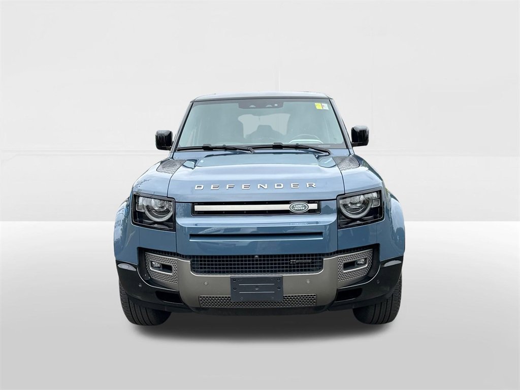 Certified 2023 Land Rover Defender 110 X-Dynamic SE image 6