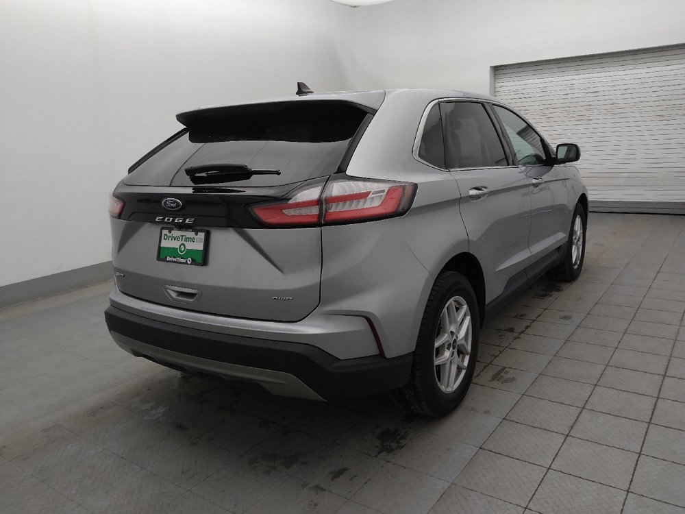 Used 2023 Ford Edge SEL image 9