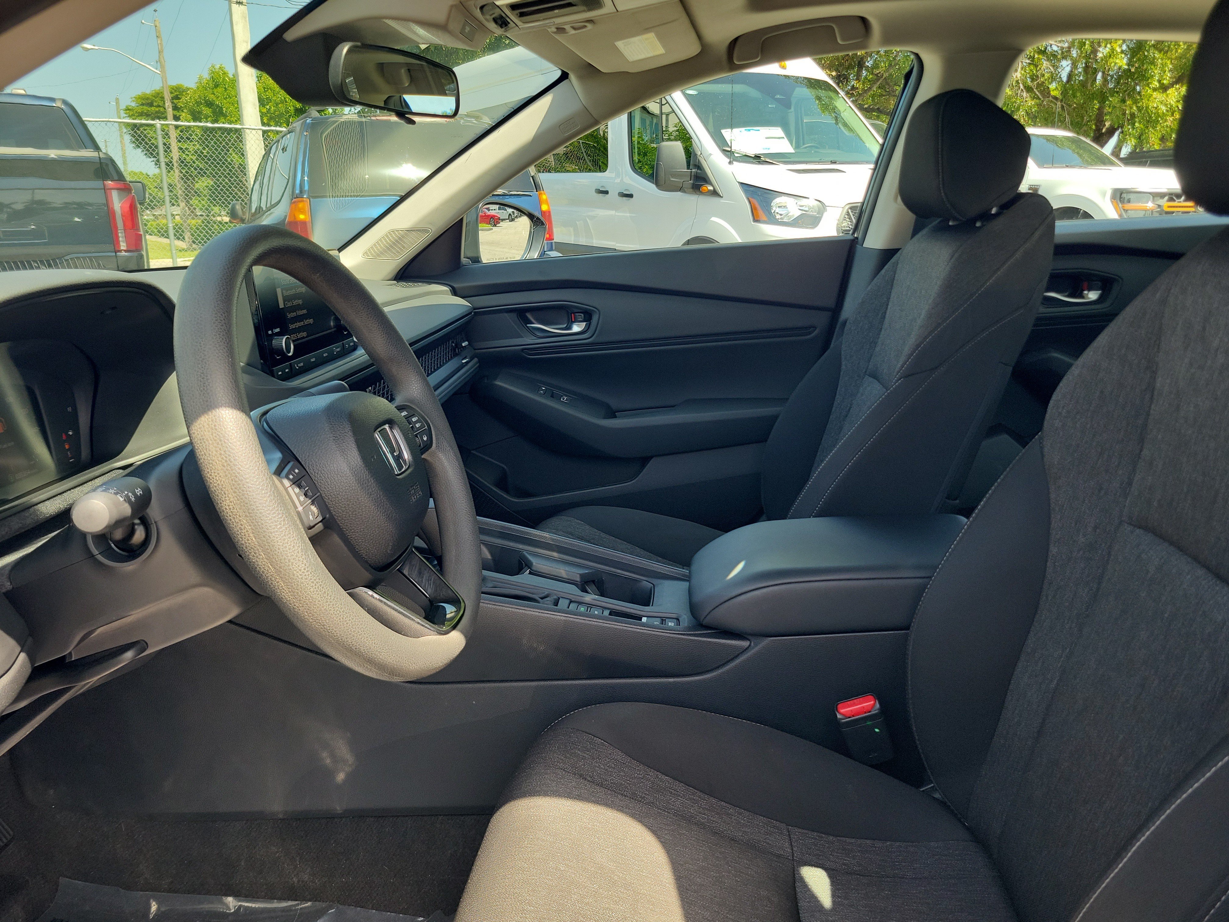 Used 2024 Honda Accord EX image 12