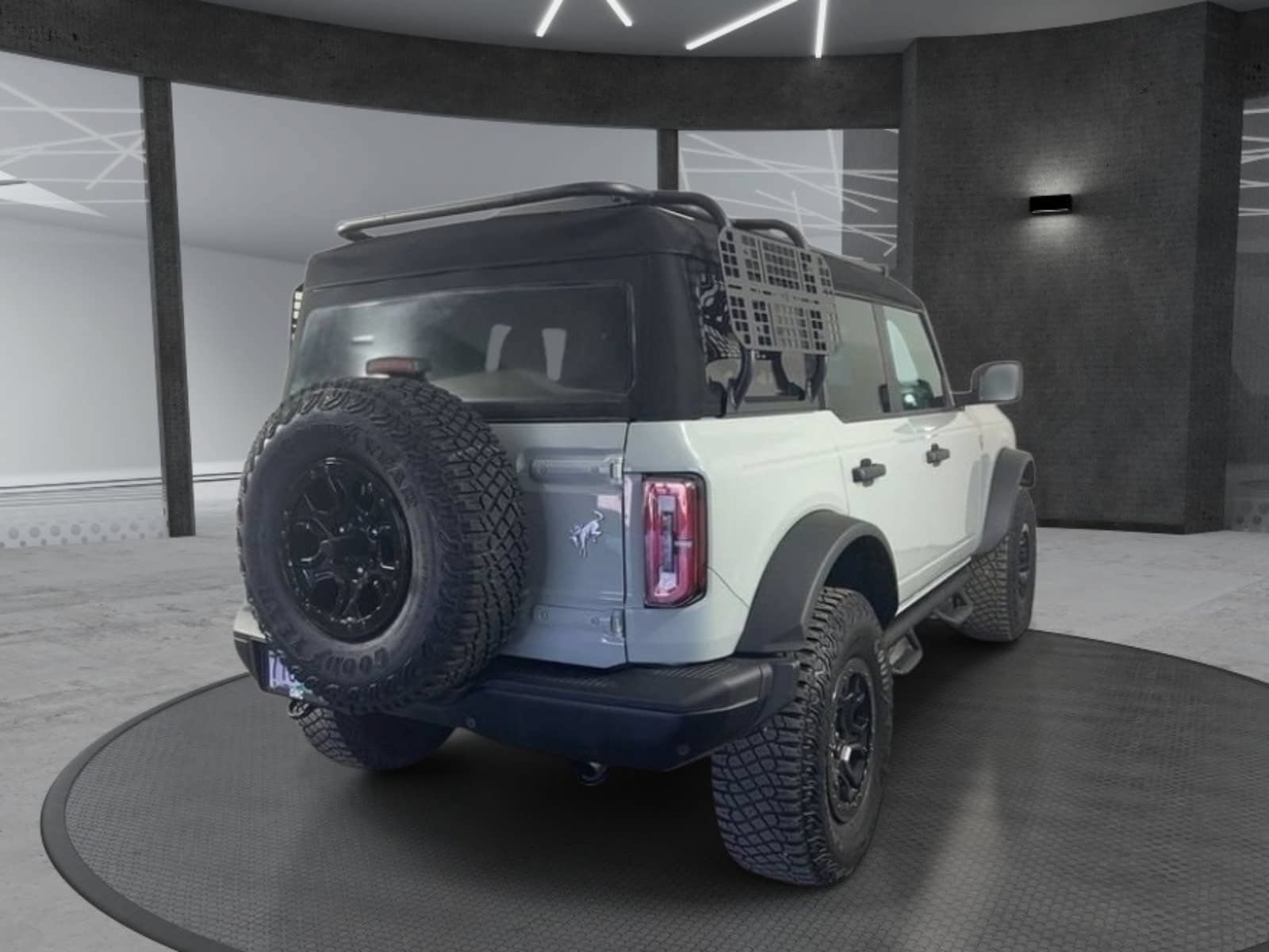 Used 2023 Ford Bronco Badlands w/ Sasquatch Package AWD/4WD image 4