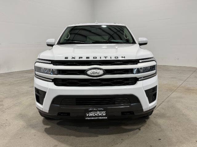 Used 2024 Ford Expedition Max XLT AWD/4WD image 3