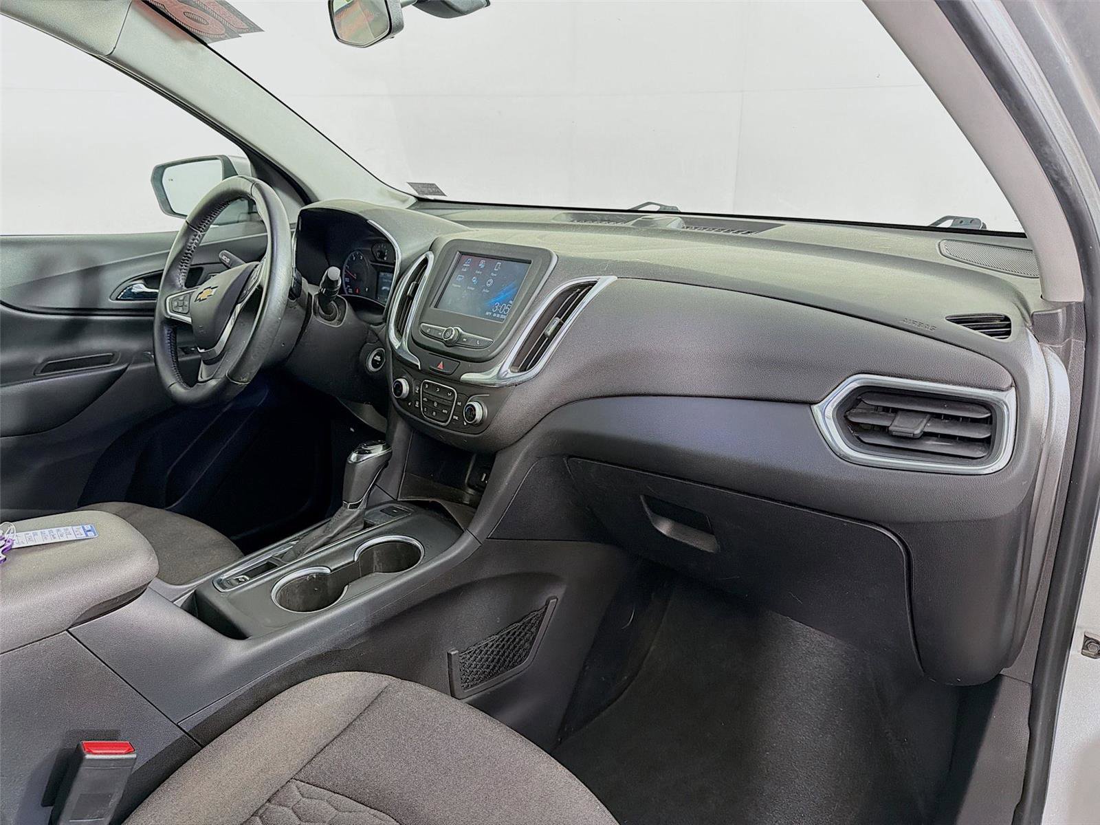 Used 2018 Chevrolet Equinox LT image 27