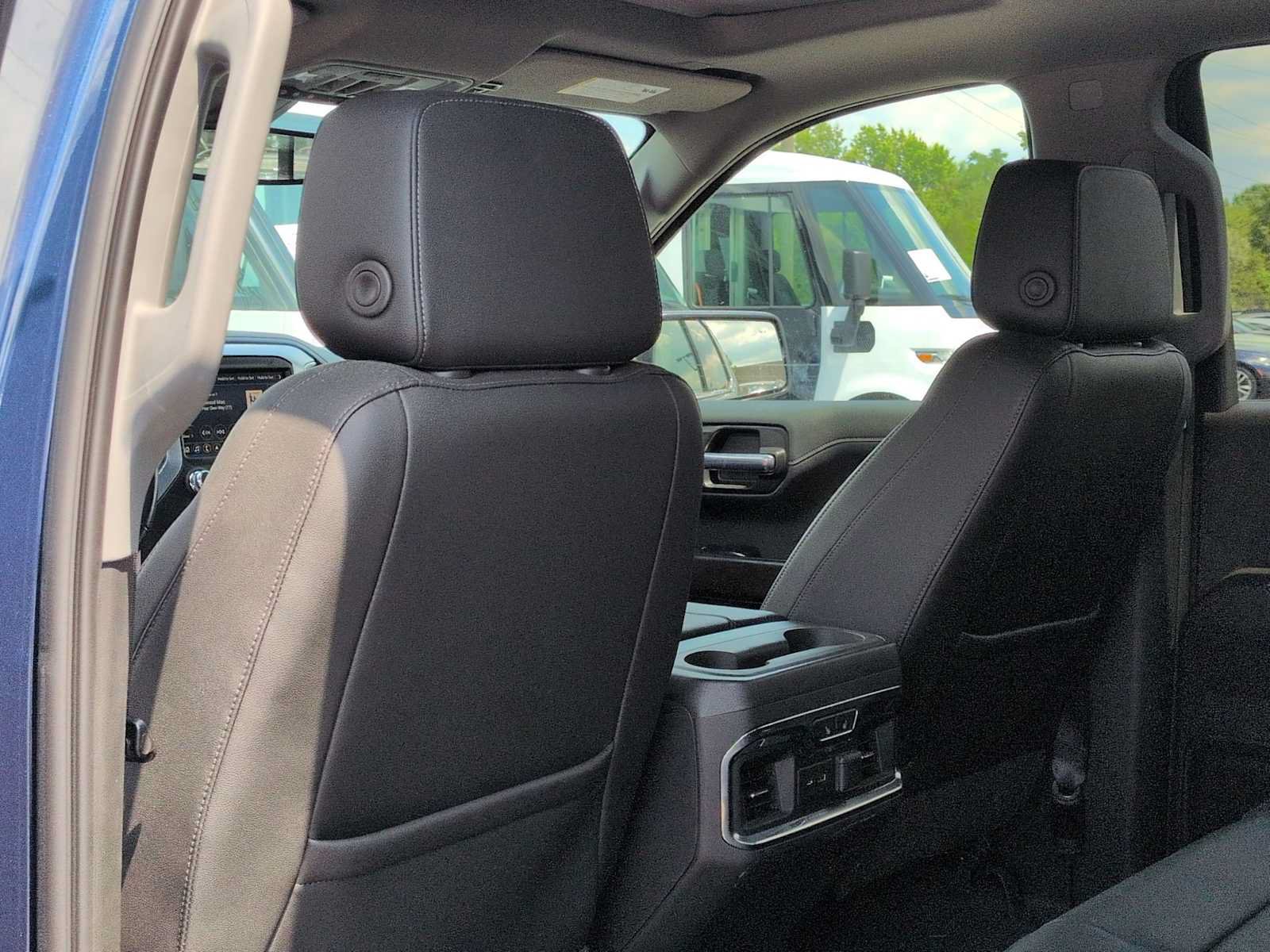 Used 2021 GMC Sierra 1500 SLT w/ SLT Premium Plus Package AWD/4WD image 19
