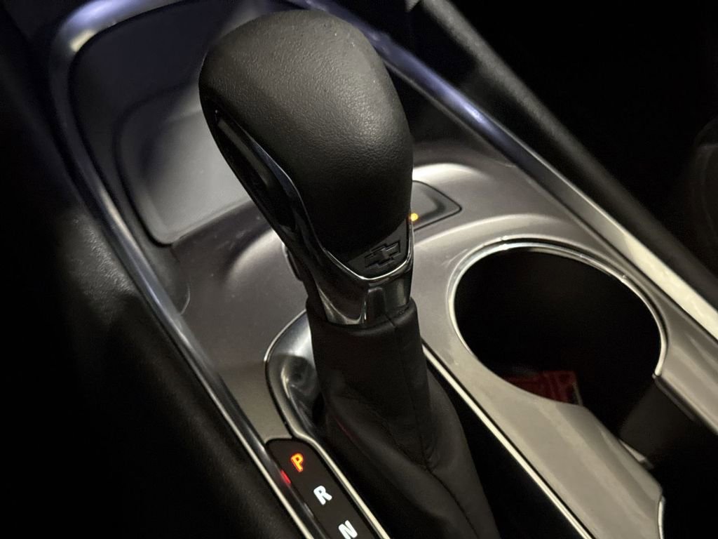 Used 2021 Chevrolet Malibu LS w/ Driver Confidence Package II image 17