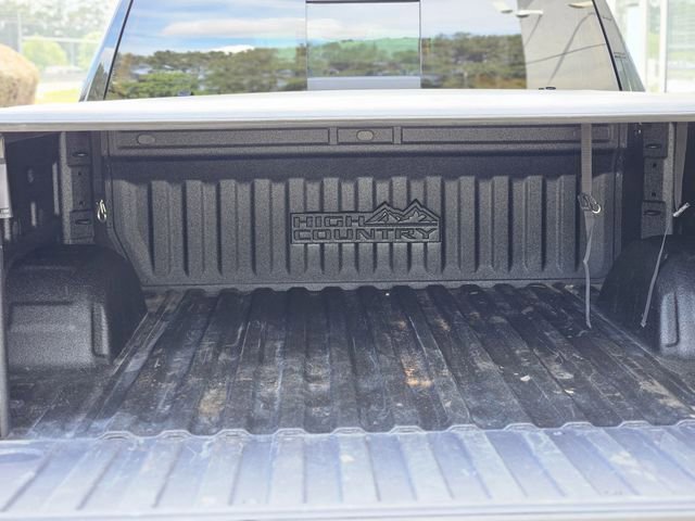 Used 2024 Chevrolet Silverado 1500 High Country w/ High Country Premium Package AWD/4WD image 29