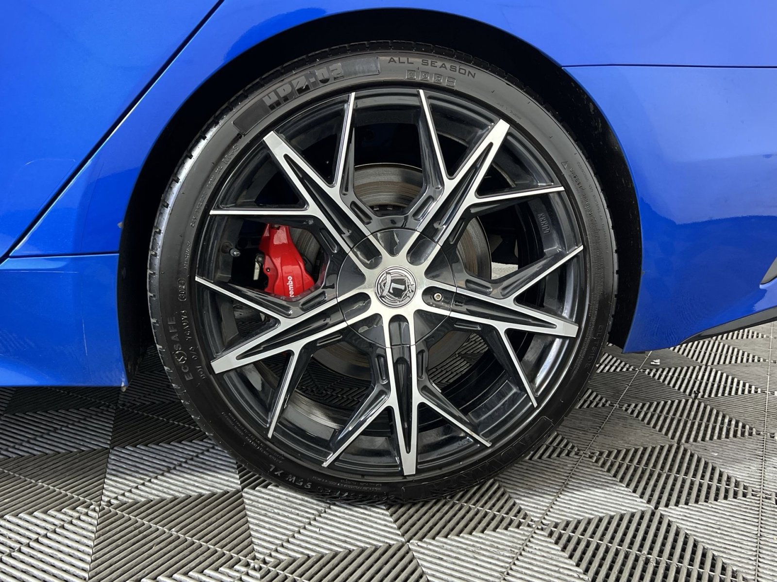 Used 2023 Kia Stinger GT2 AWD/4WD image 12