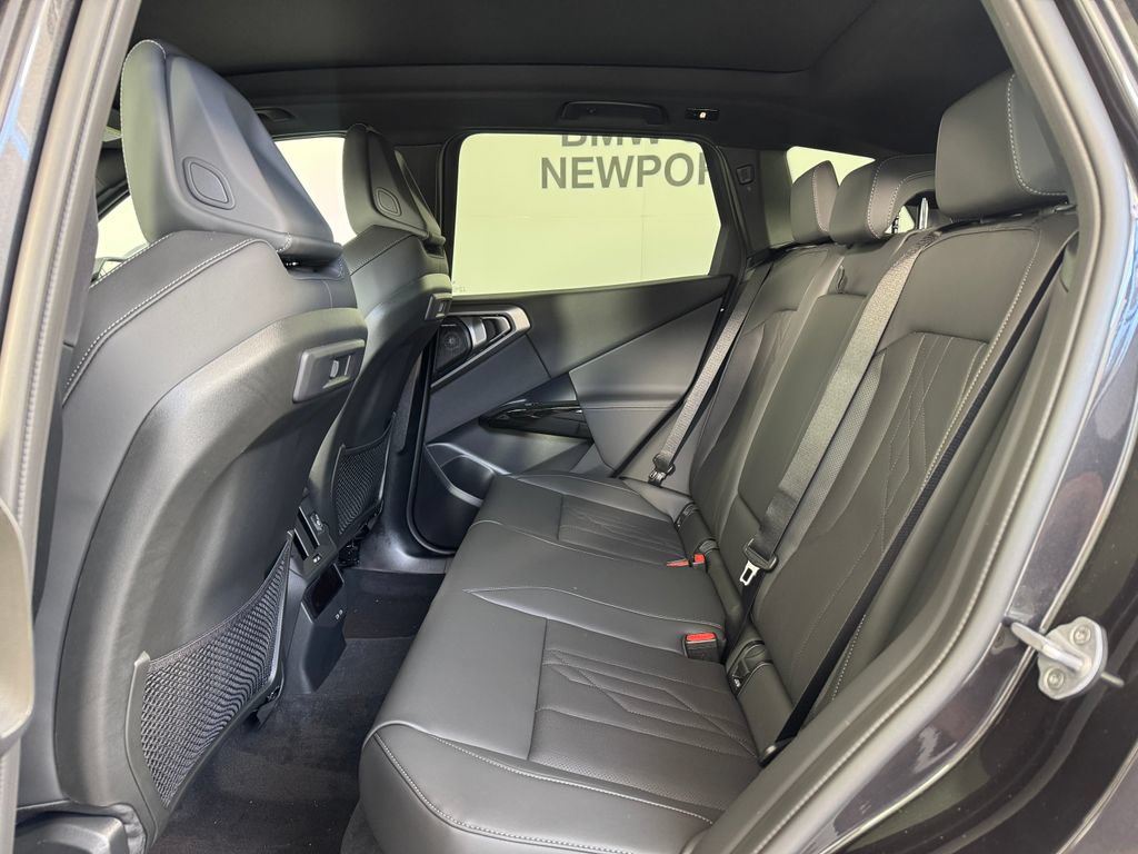 New 2026 BMW X3 xDrive30i w/ Premium Package AWD/4WD image 13