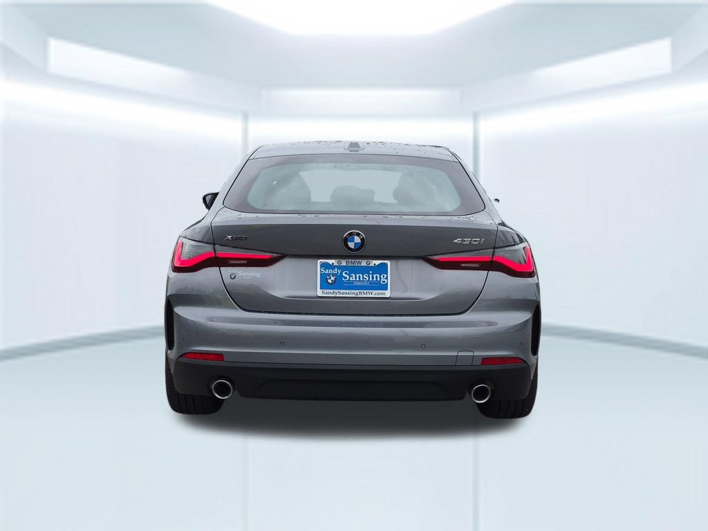 Used 2025 BMW 430i xDrive w/ Premium Package AWD/4WD image 4