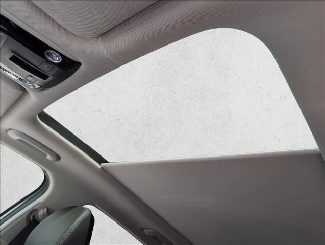 Used 2024 Kia Sorento SX FWD image 17