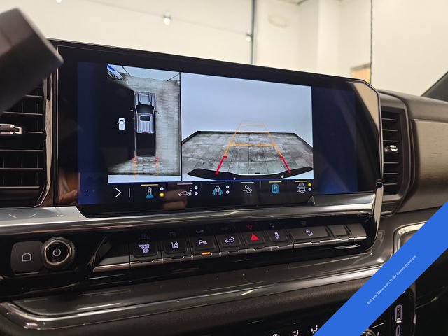 Used 2025 Chevrolet Silverado 3500 High Country w/ Technology Package AWD/4WD image 29