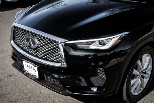 Used 2019 INFINITI QX50 Essential w/ Premium Audio Package AWD/4WD image 12