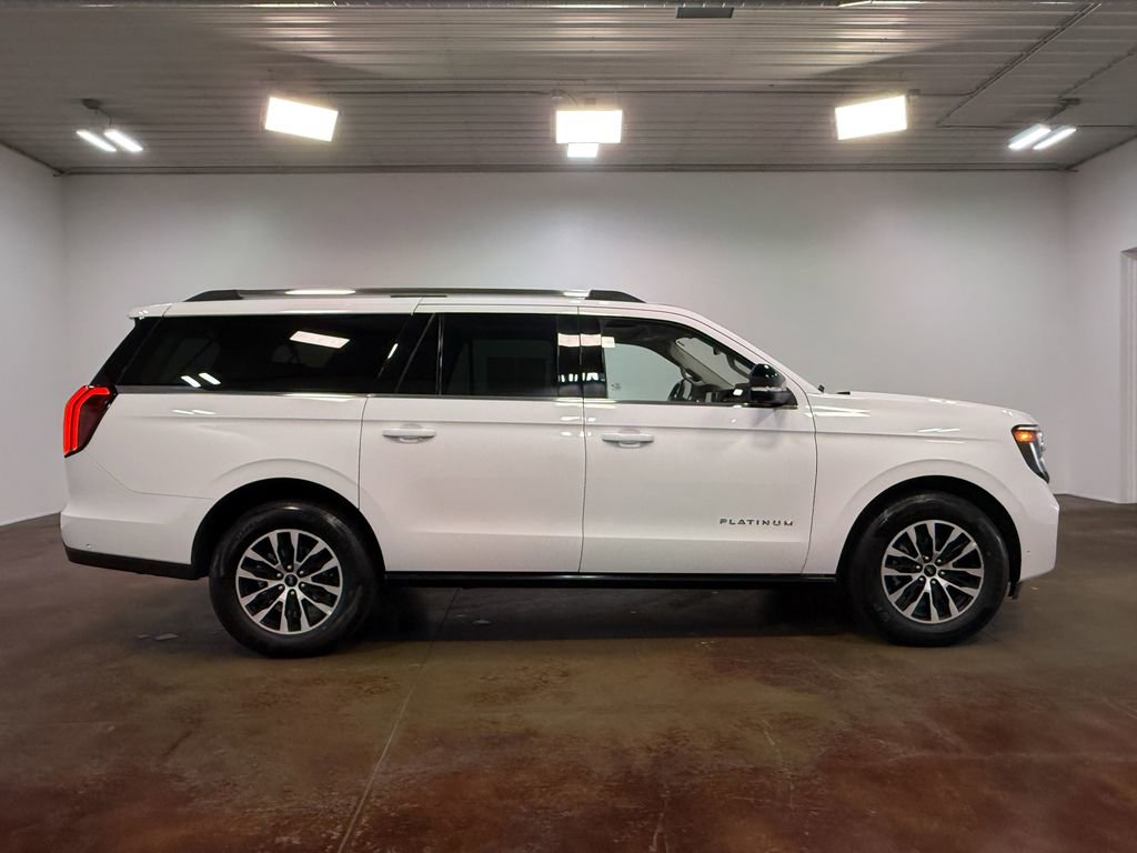 Used 2025 Ford Expedition Max Platinum image 23