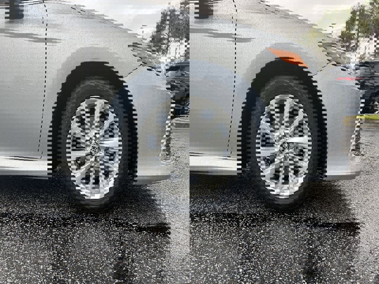 Used 2023 Toyota Camry LE image 13