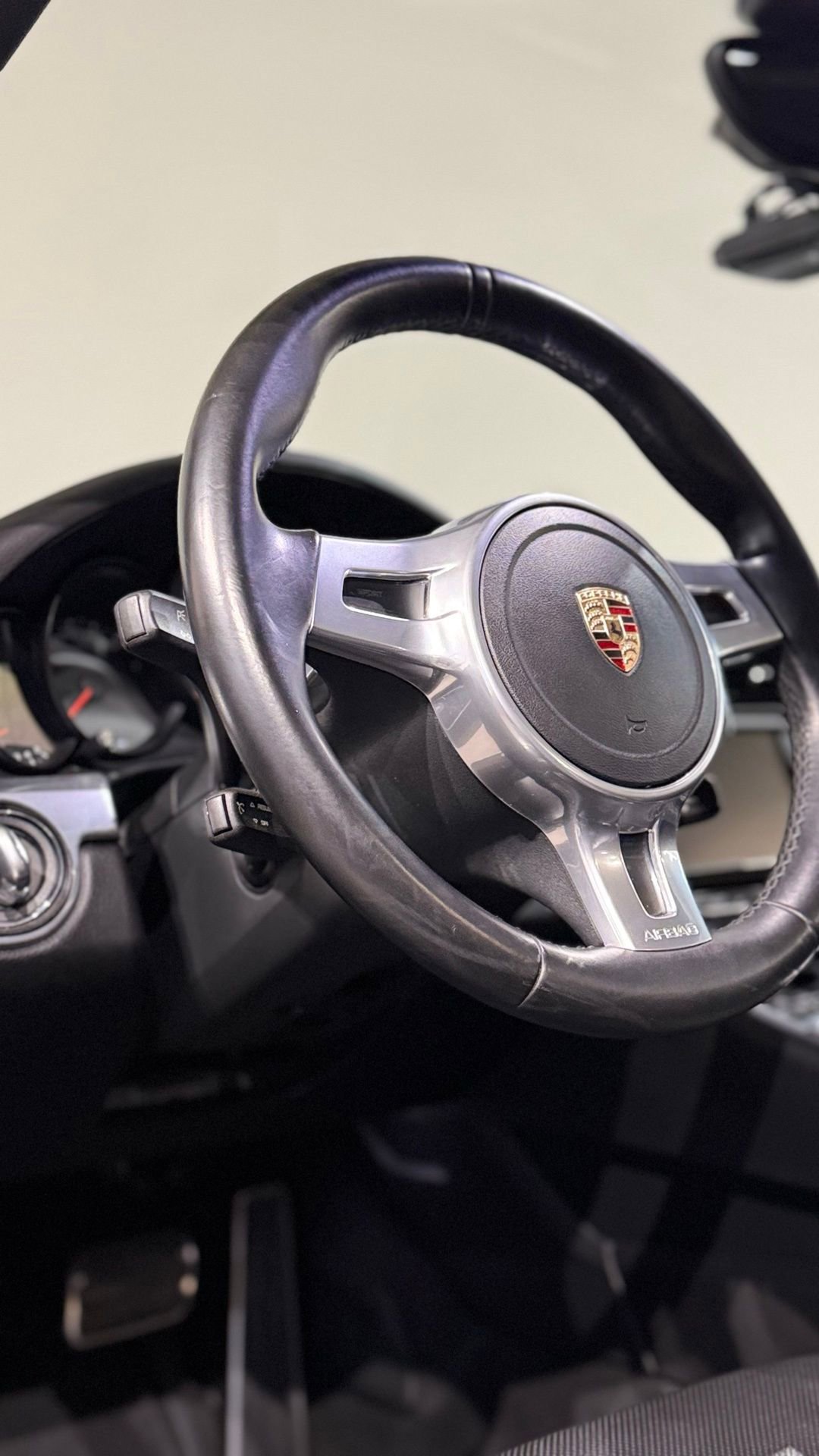 Used 2014 Porsche 911 Carrera 4S image 35