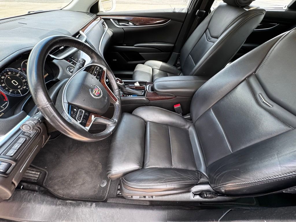 Used 2013 Cadillac XTS Premium AWD/4WD image 8