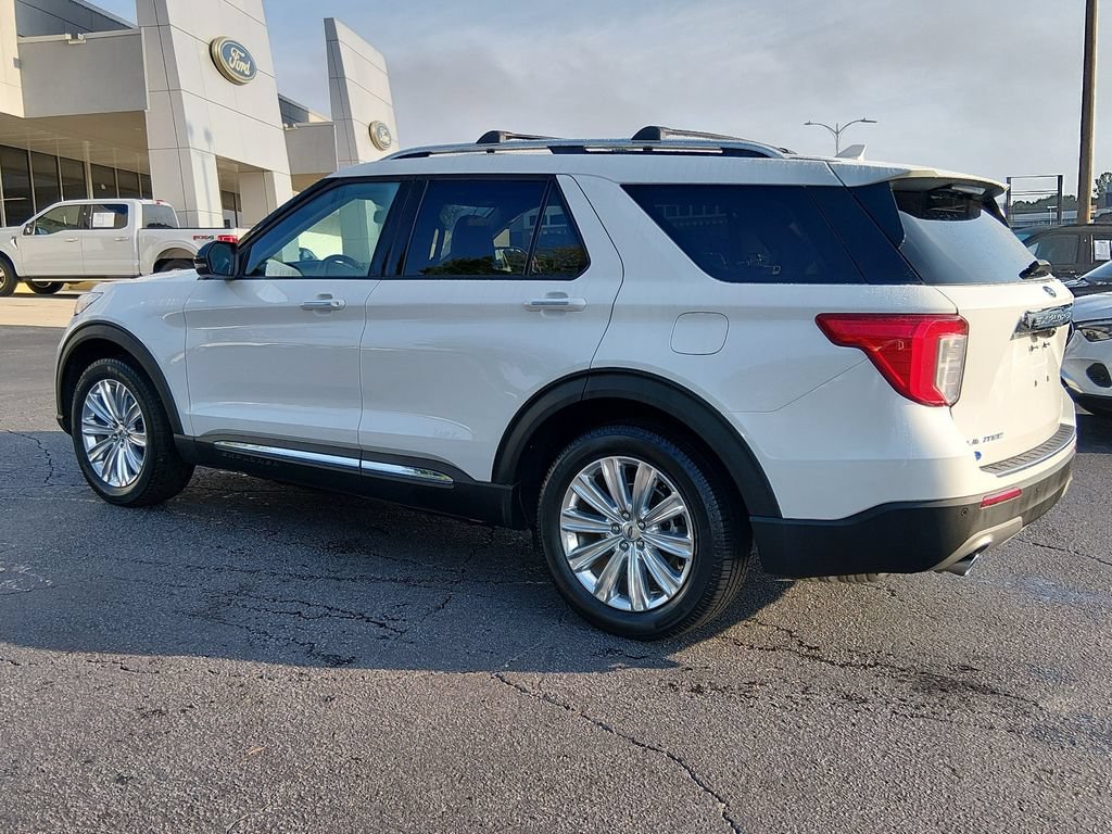 Used 2023 Ford Explorer Limited w/ Limited Technology Package RWD image 6
