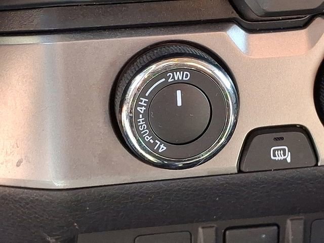 Used 2022 Toyota Tacoma SR image 29