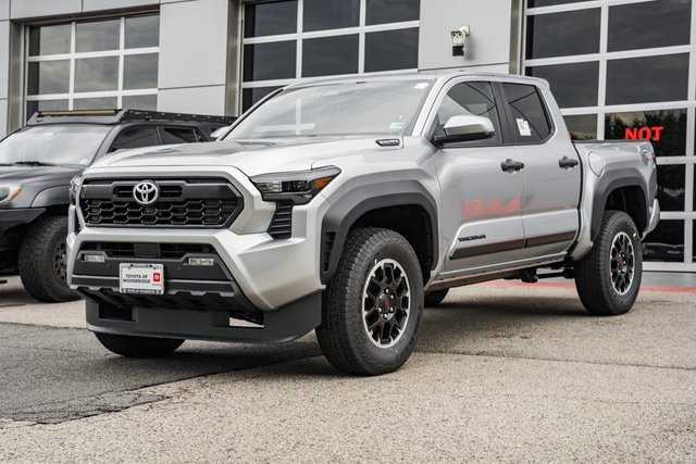 New 2025 Toyota Tacoma TRD Off-Road image 3