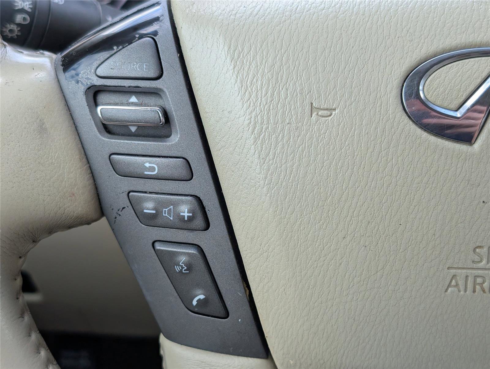 Used 2014 INFINITI QX80 2WD w/ Theater Package image 25