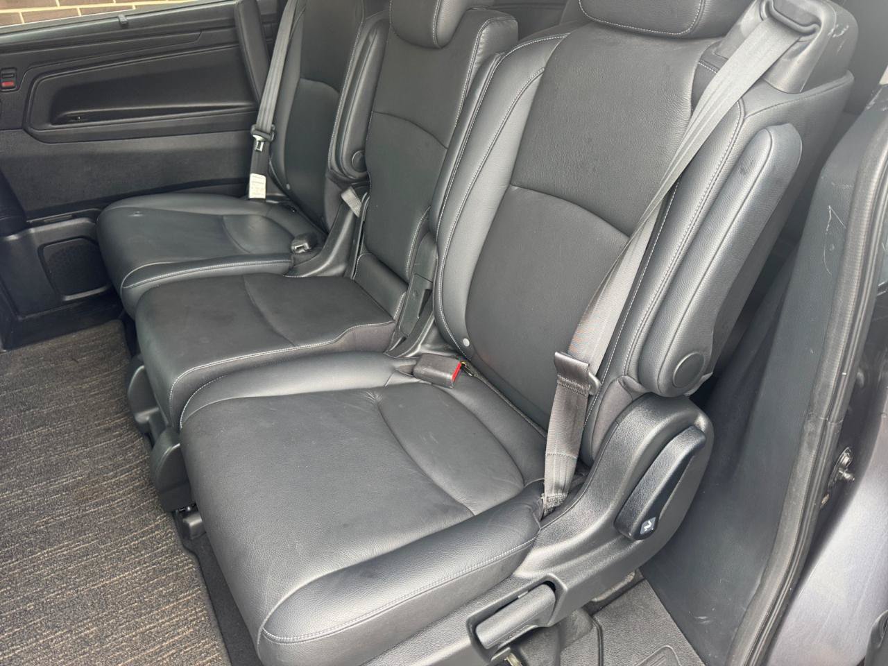 Used 2023 Honda Odyssey EX-L image 6