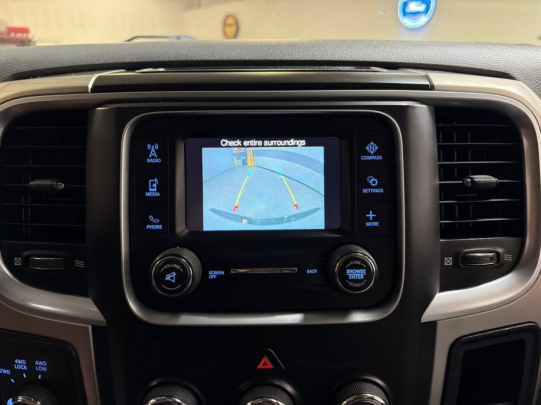 Used 2018 RAM 2500 SLT AWD/4WD image 22