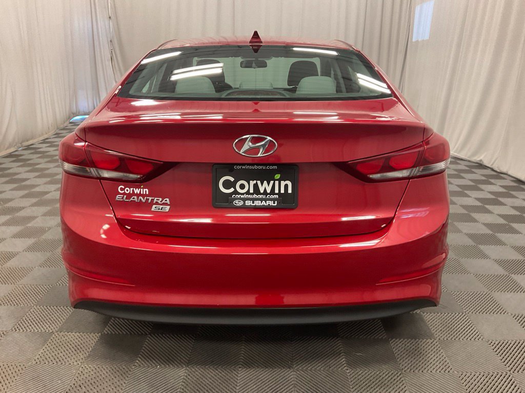 Used 2017 Hyundai Elantra SE FWD image 5