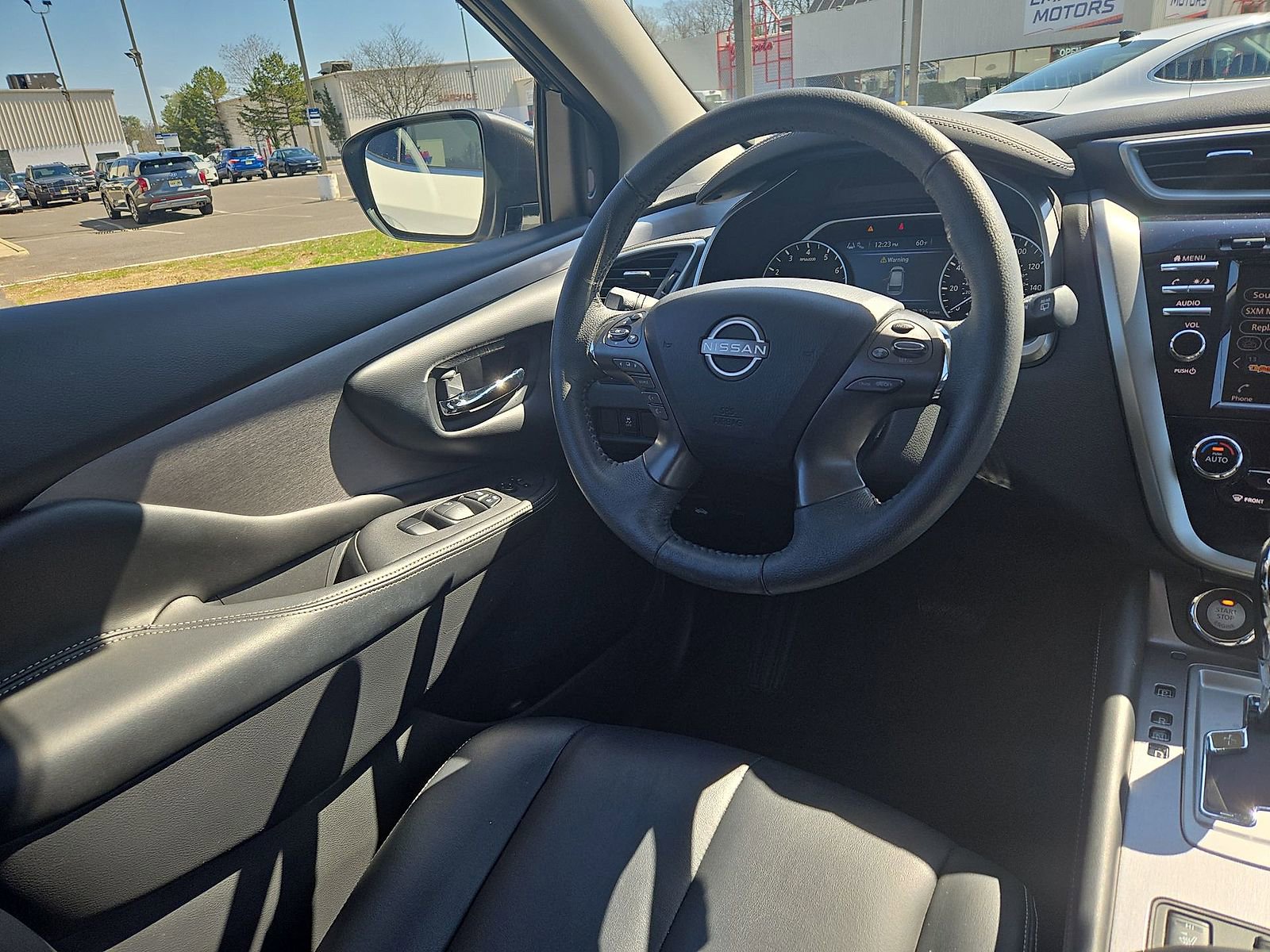 Used 2023 Nissan Murano SV w/ SV Midnight Edition Package AWD/4WD image 15