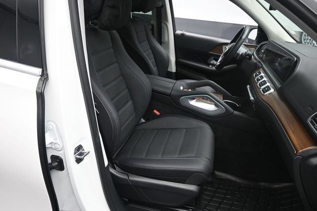 Certified 2026 Mercedes-Benz GLS 450 4MATIC image 32