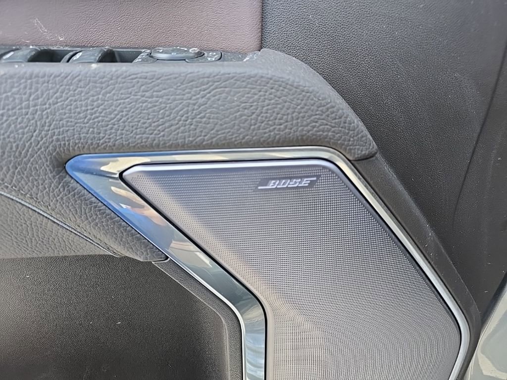 Used 2025 GMC Sierra 2500 Denali w/ Denali Reserve Package image 9