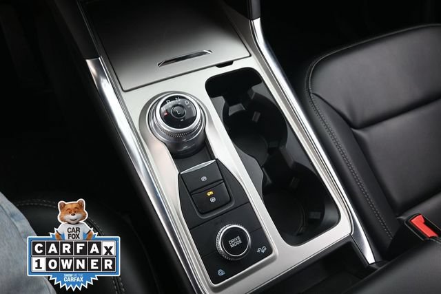 Used 2023 Ford Explorer XLT w/ Equipment Group 202A AWD/4WD image 29