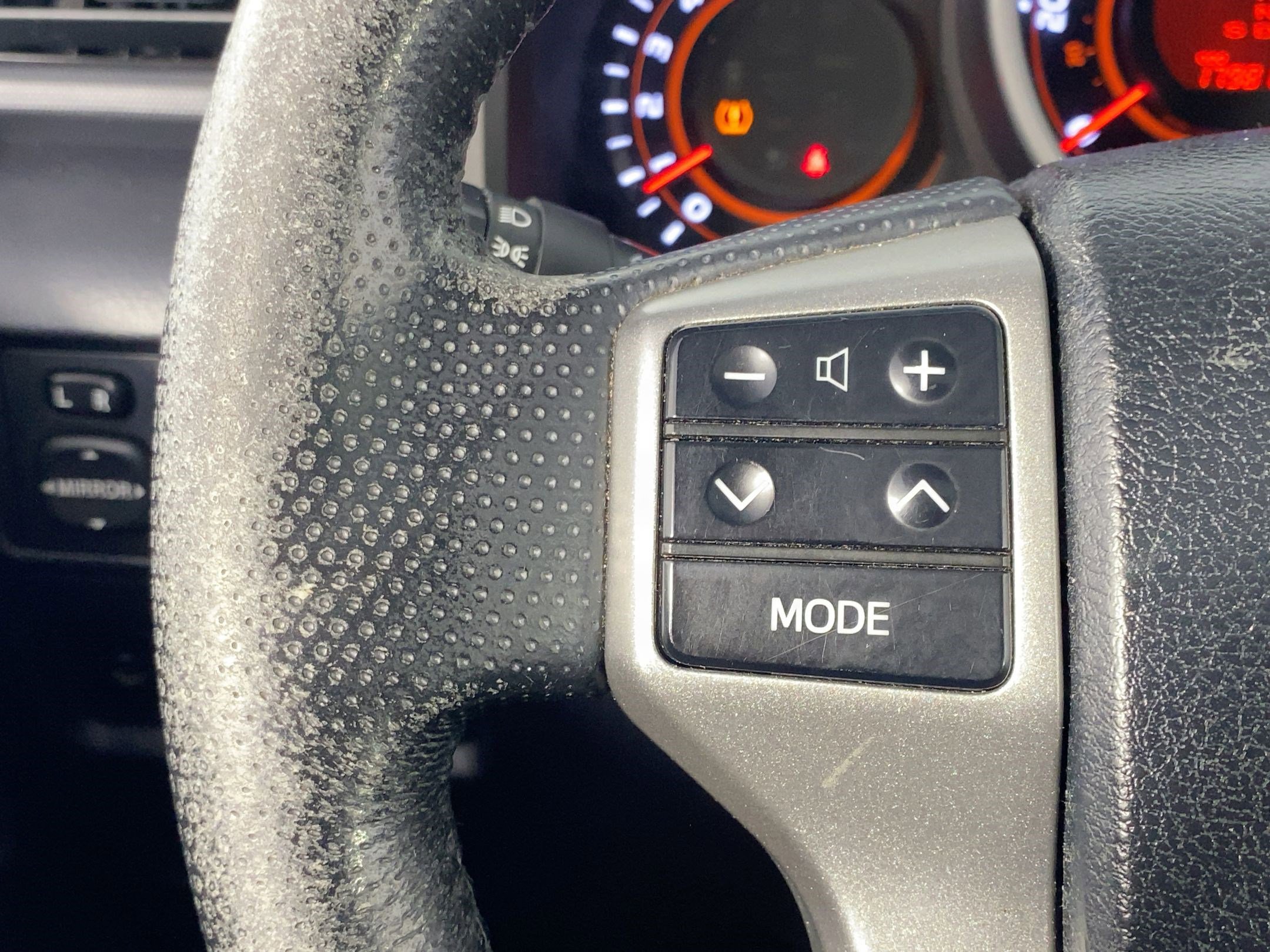 Used 2013 Toyota 4Runner Limited image 14