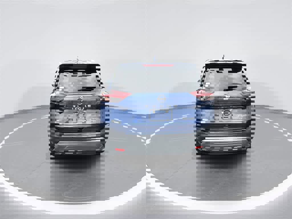 Used 2023 Nissan Rogue SL w/ SL Premium Package image 7