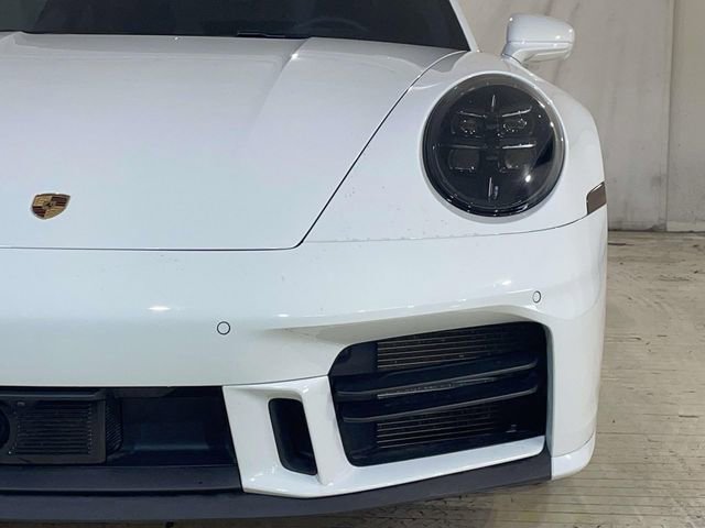 Certified 2025 Porsche 911 Carrera image 11