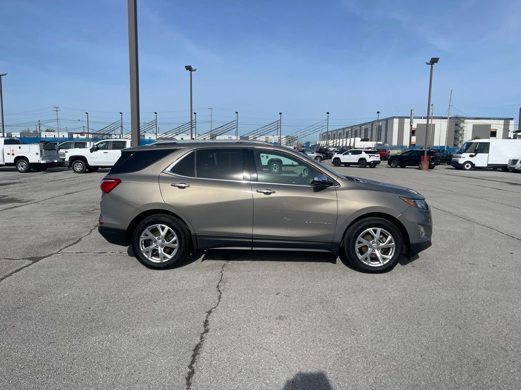 Used 2018 Chevrolet Equinox Premier FWD image 6
