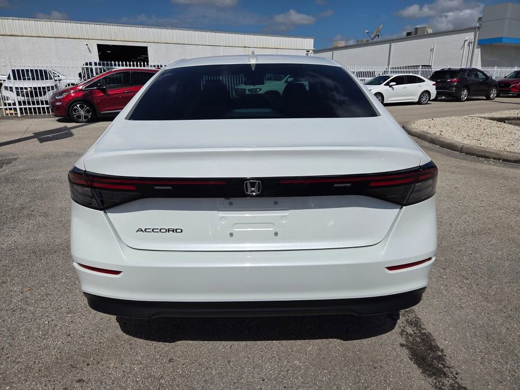 Used 2025 Honda Accord LX image 11