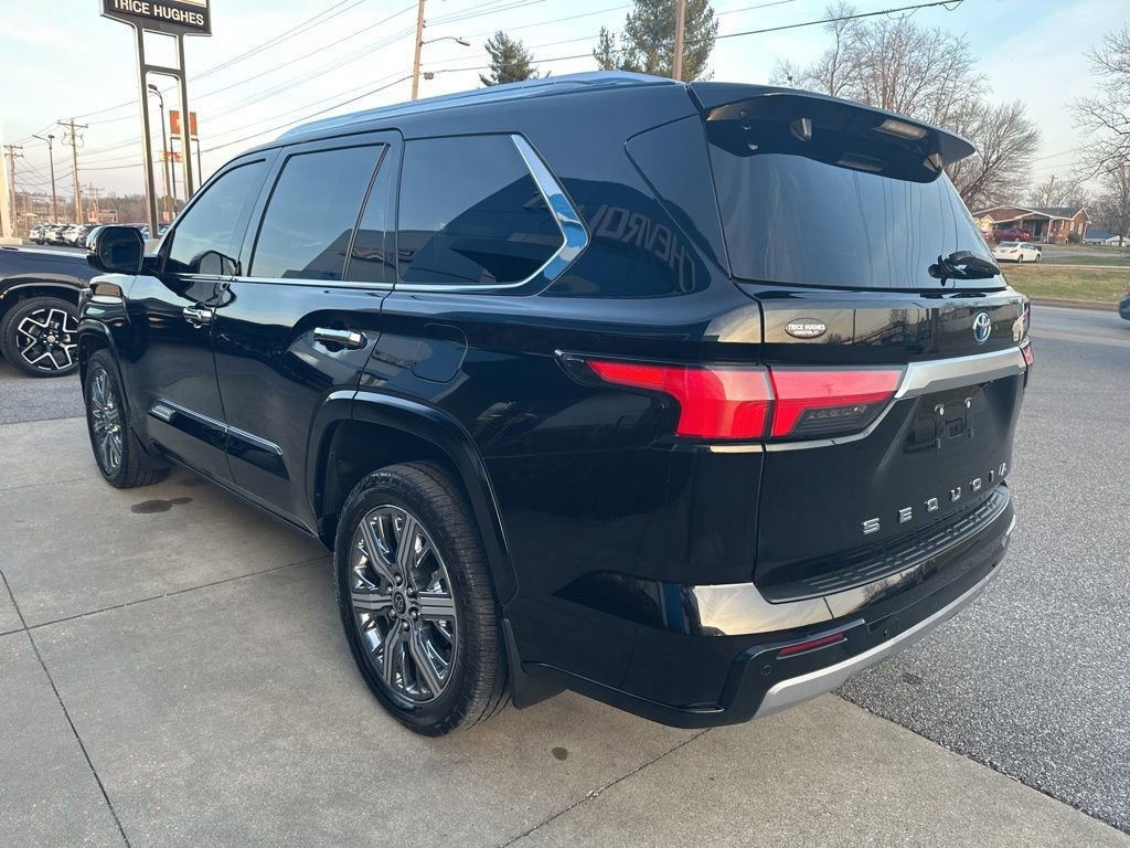 Used 2023 Toyota Sequoia Capstone image 7