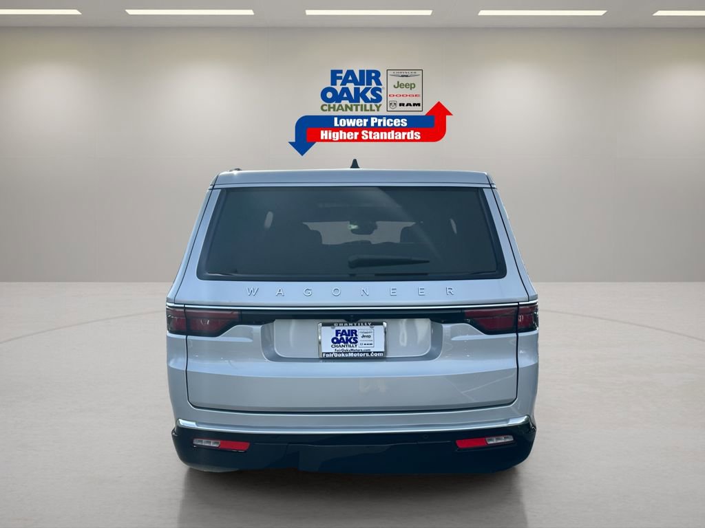 New 2024 Jeep Wagoneer 4WD w/ Premium Group I image 13