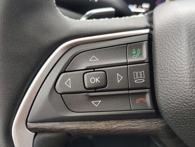 New 2026 Jeep Grand Cherokee Altitude AWD/4WD image 16