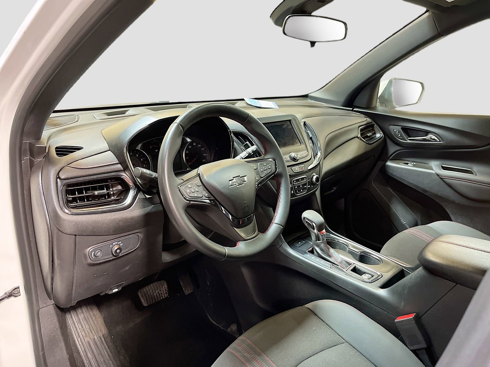 Used 2024 Chevrolet Equinox RS image 9